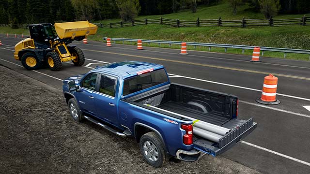 2022-silverado-hd-gallery2