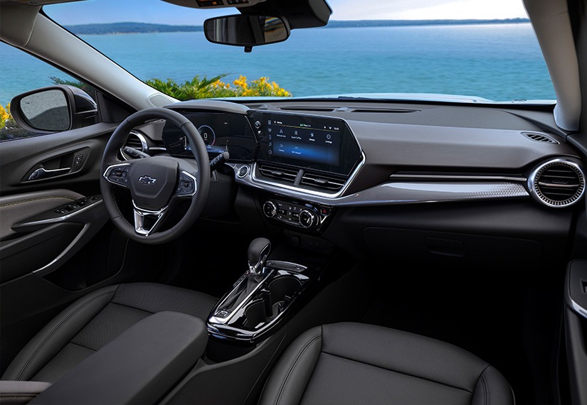 2023-Trax-vehicle details-1