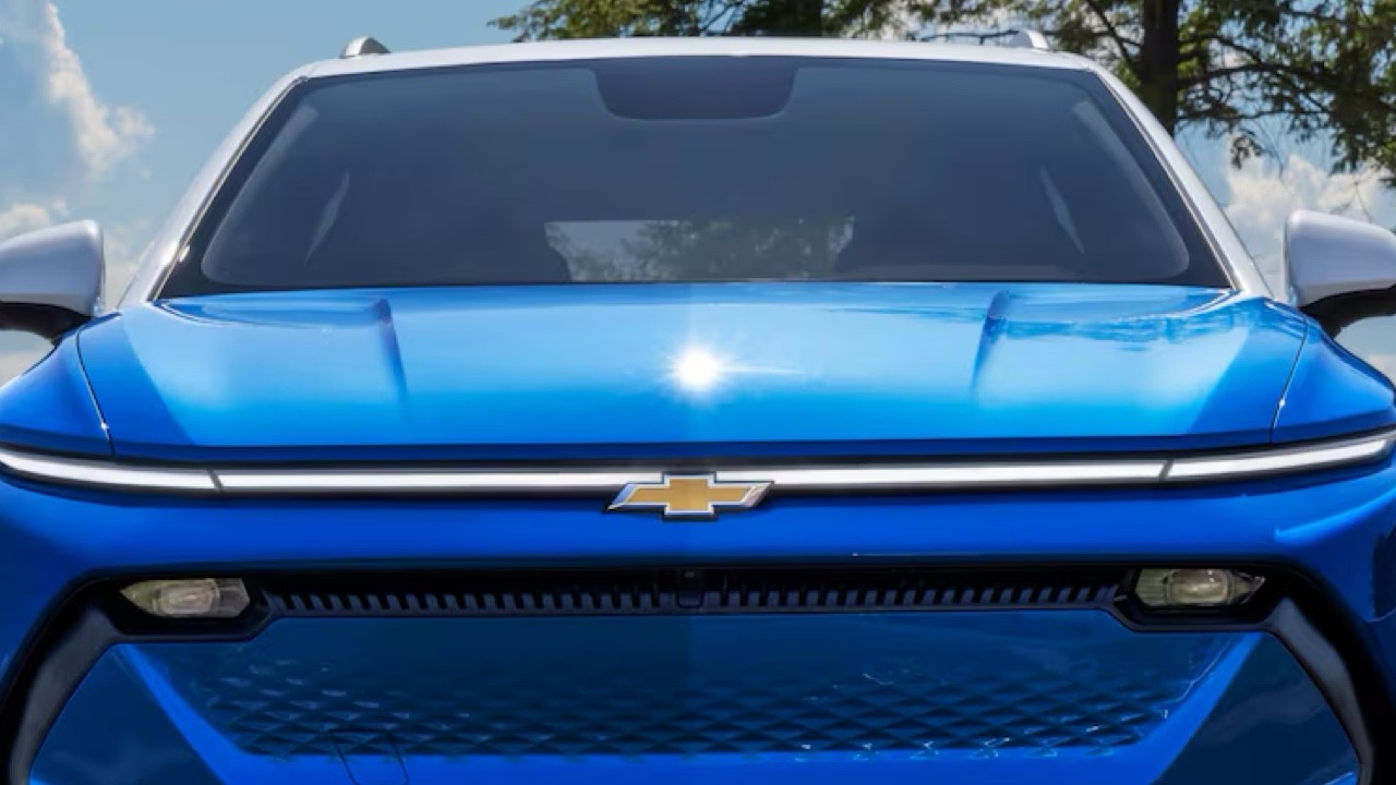 22EquinoxEV gallery2@2x