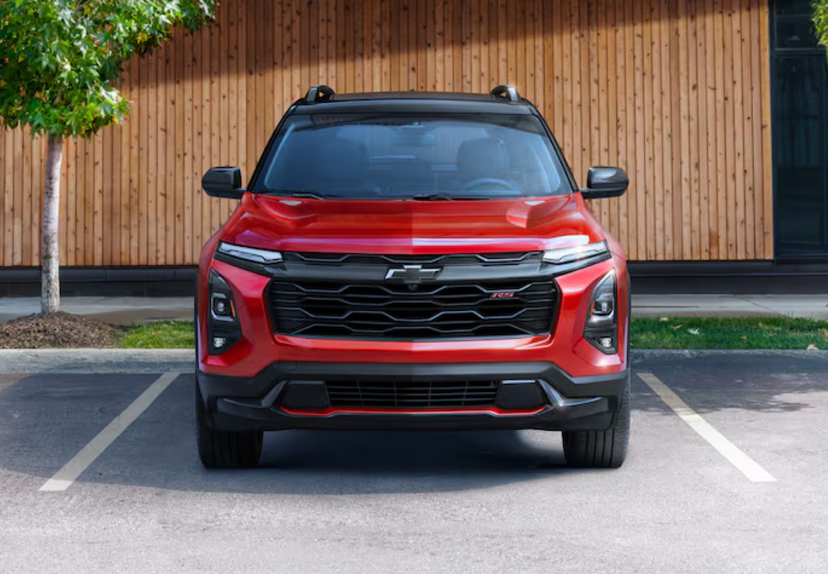 25Equinox 1 Left photo@2x