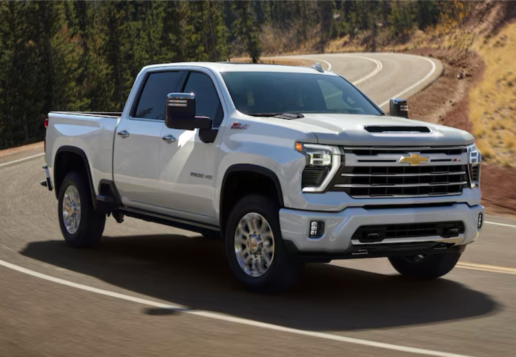 25SIlverado2500HD 1 Left Photo@2x