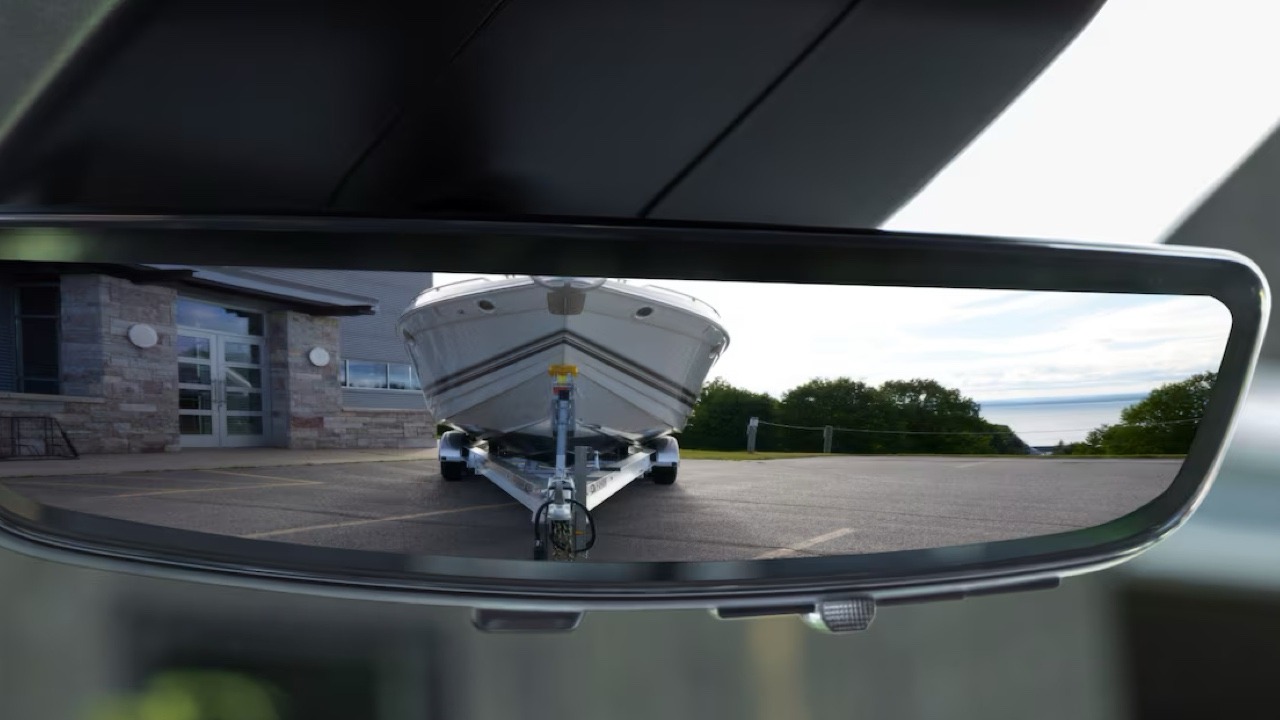 25SilveradoHD gallery2@2x