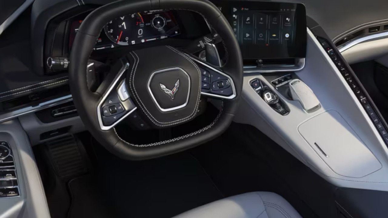 25Stingray gallery2@2x