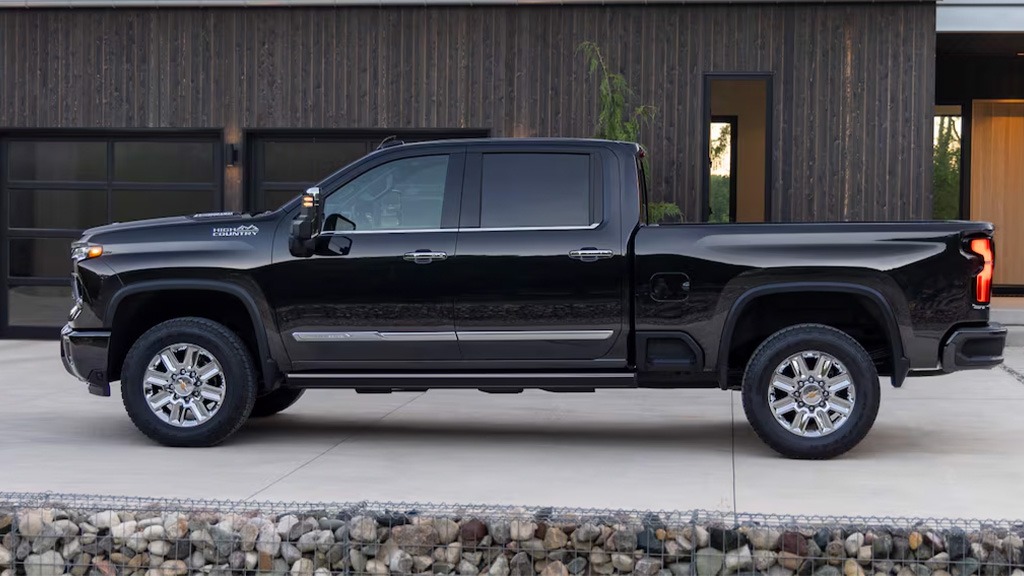 Featured Image Silverado 2500 HD 2025