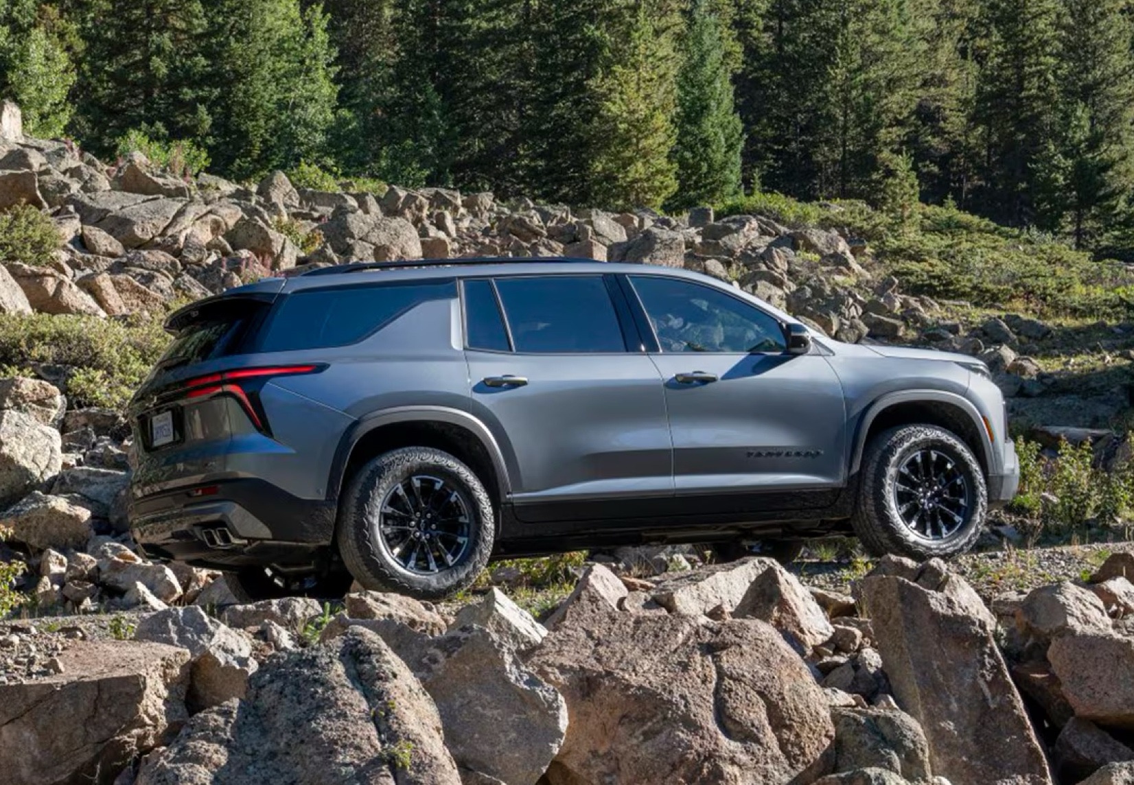 25Traverse 3 Left Image@2x