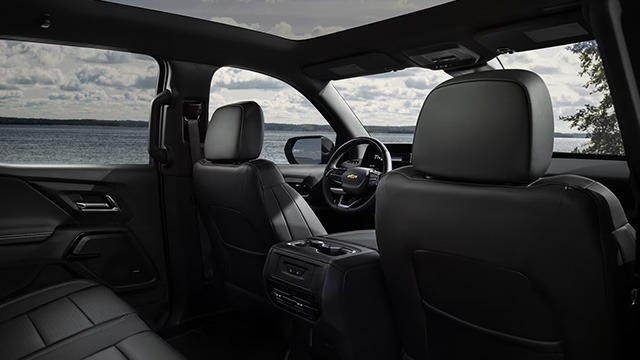 silverado ev gallery 2