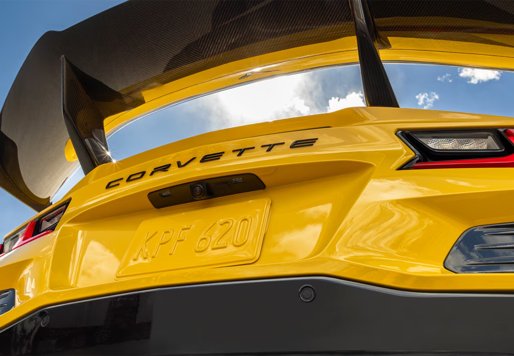 26 Corvette ZR1 5050 Aerodynamic Excellence and Track Ready Handling