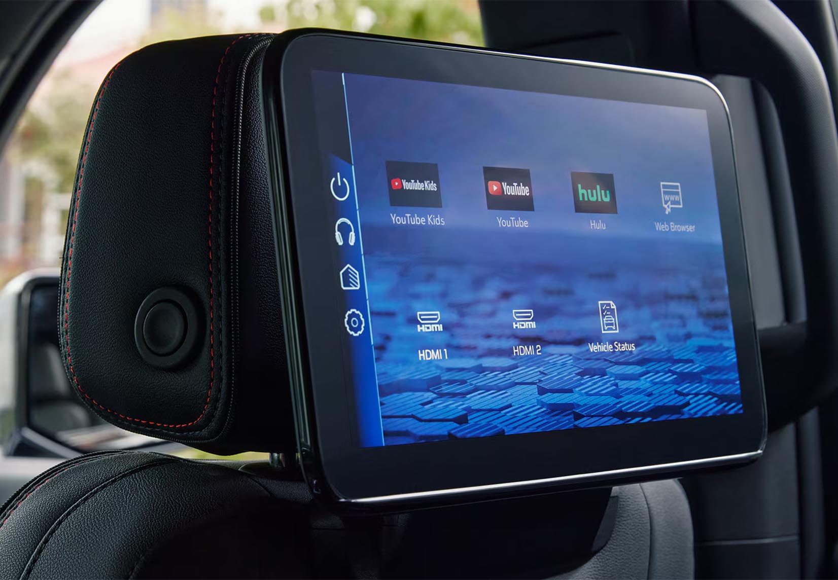 50 50 26 Suburban Advanced technology that keeps everyone entertained entertainment screen with youtube and hulu